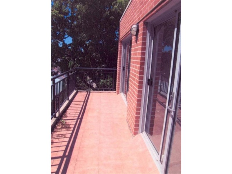 17/3-5 Kensington Road, Kensington NSW 2033