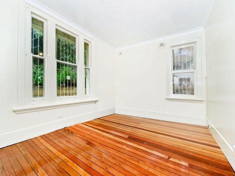 2/241 Old South Head Road, Bondi NSW 2026