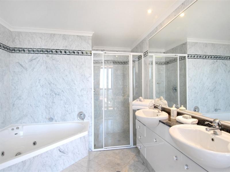 184/2A Hollywood Avenue, Bondi Junction NSW 2022