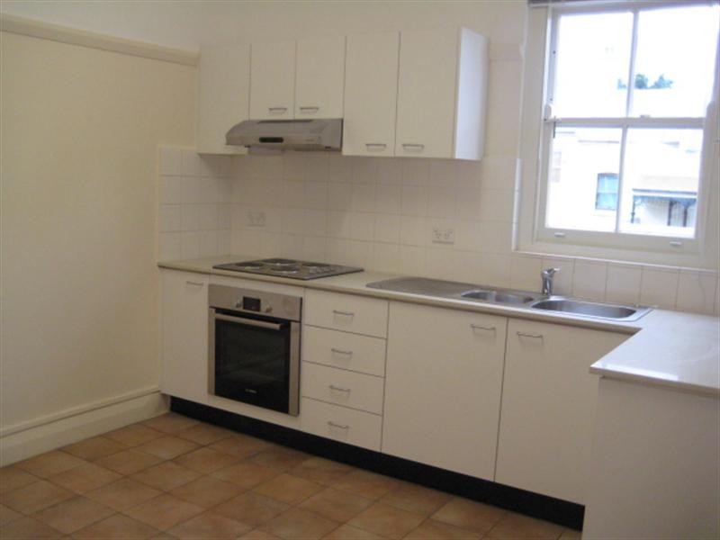 4/23A Allens Parade, Bondi Junction NSW 2022