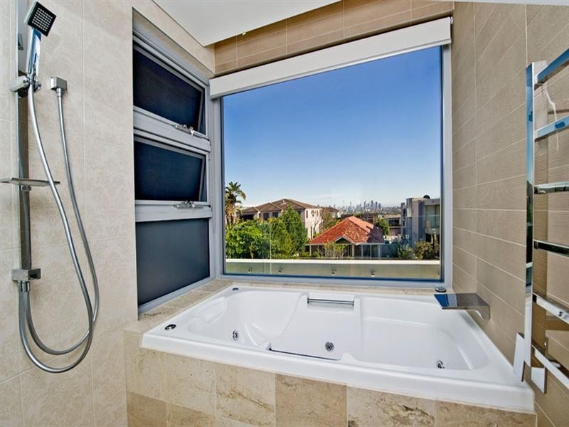 208 Military Road, Dover Heights NSW 2030