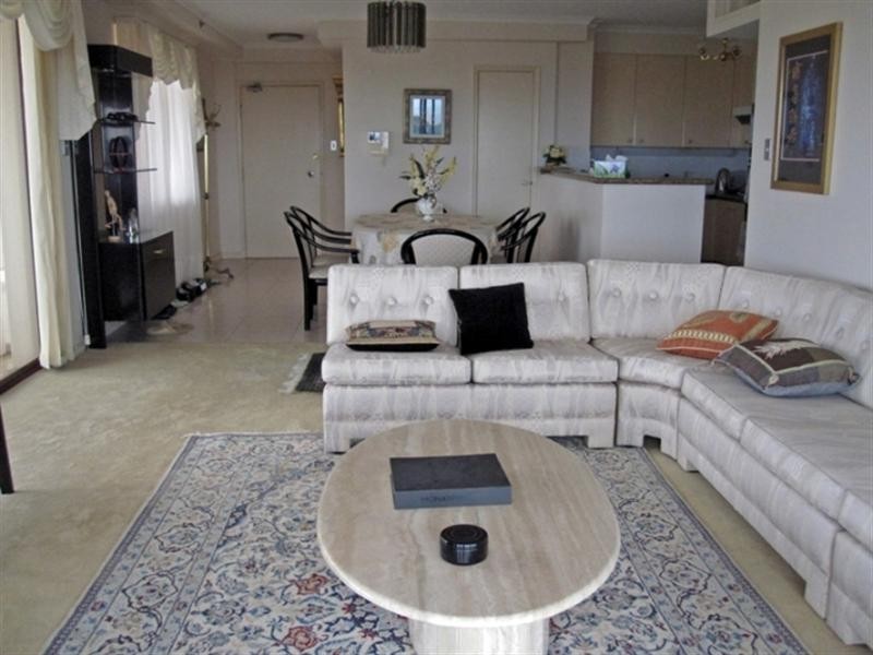 90/2A Hollywood Avenue, Bondi Junction NSW 2022