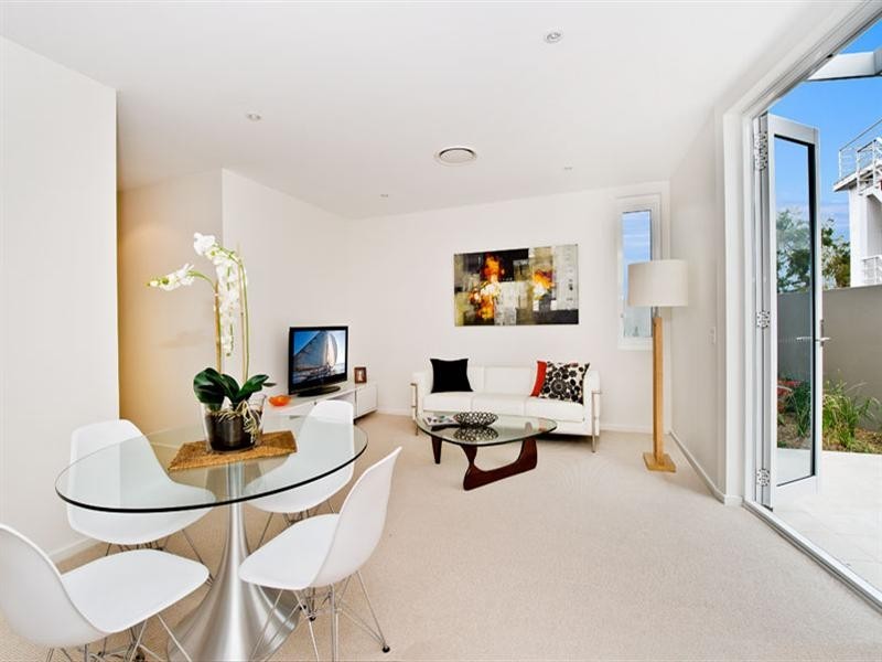 38 Coogee Bay Road, Randwick NSW 2031