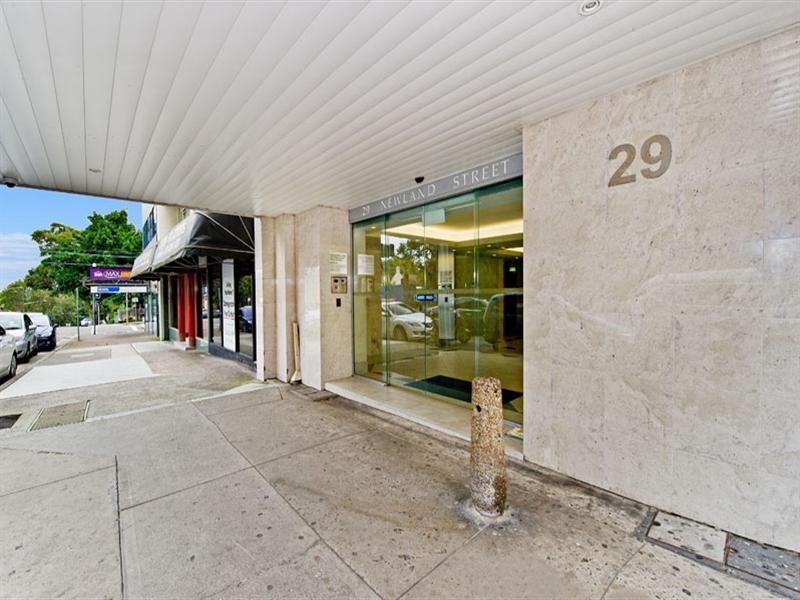 Shop 4/29 Newland Street, Bondi Junction NSW 2022
