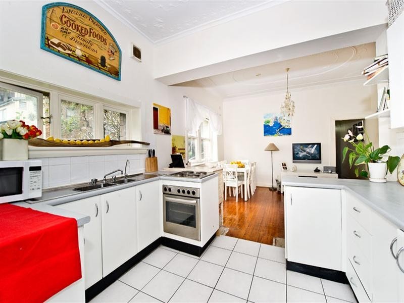 2/126 Coogee Bay Road, Coogee NSW 2034