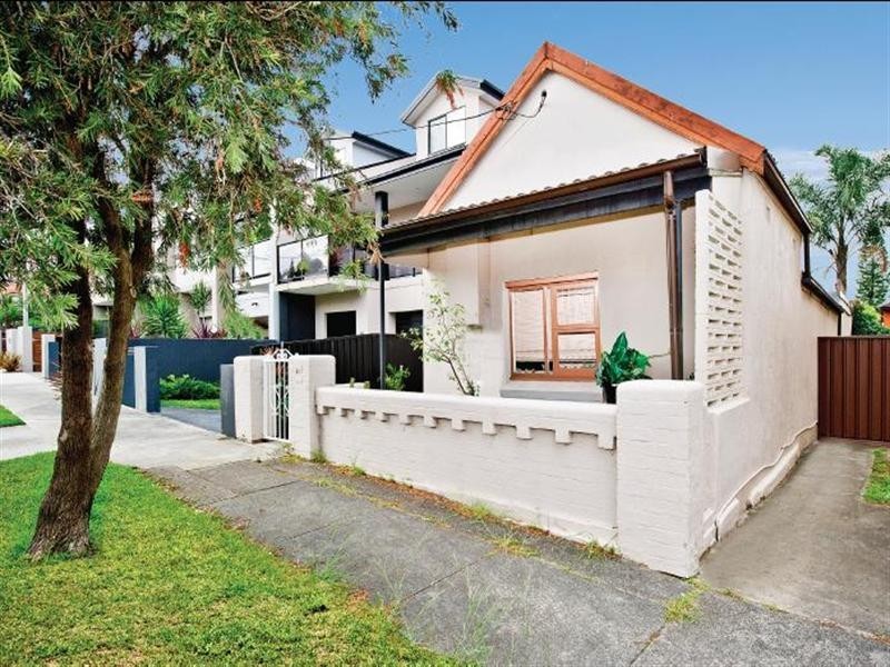 53 Universal Street, Eastlakes NSW 2018