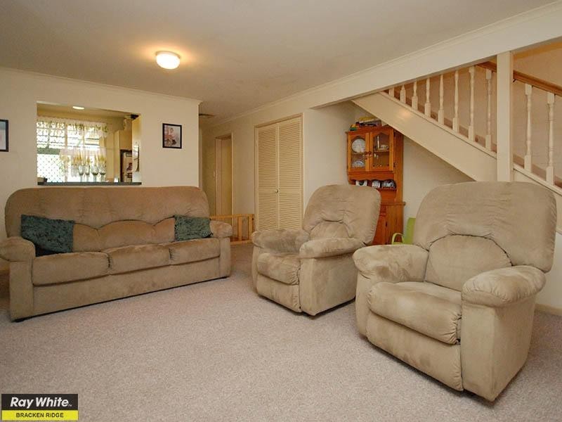 2/6 Jasmine Court, Fitzgibbon QLD 4018