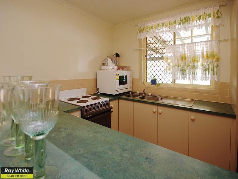 2/6 Jasmine Court, Fitzgibbon QLD 4018