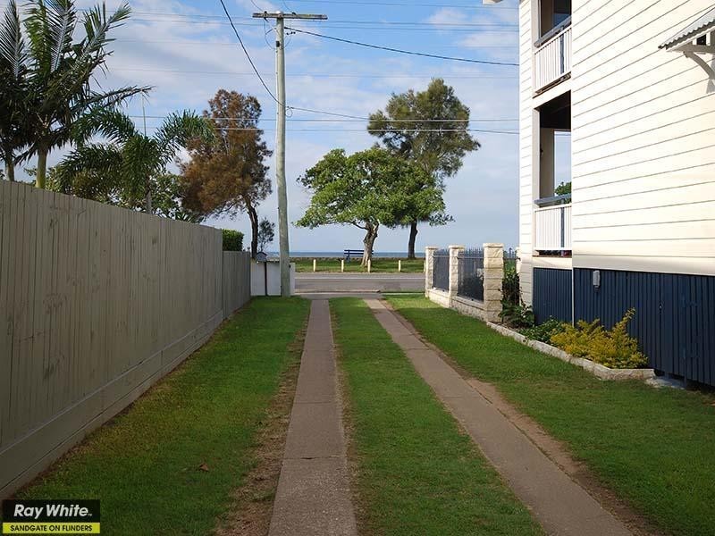 274 Flinders Parade, Sandgate QLD 4017