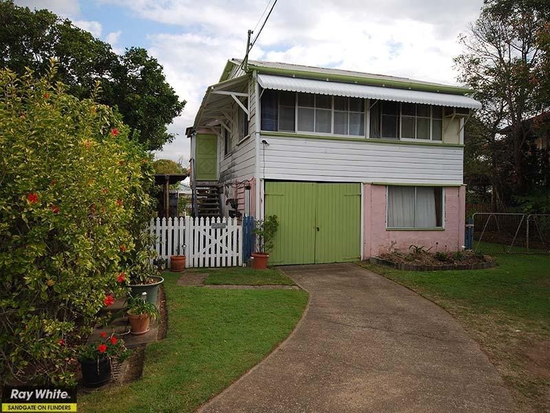 274 Flinders Parade, Sandgate QLD 4017