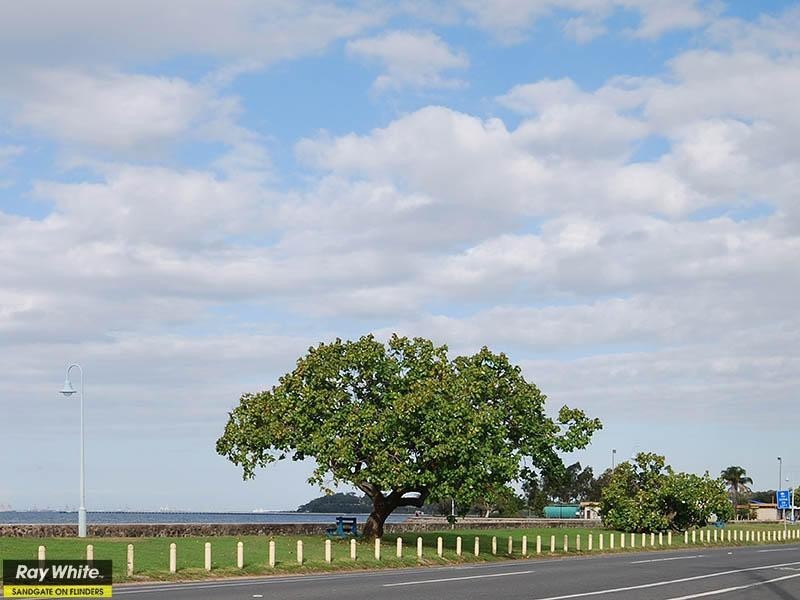 274 Flinders Parade, Sandgate QLD 4017