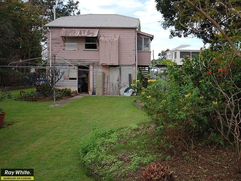 274 Flinders Parade, Sandgate QLD 4017