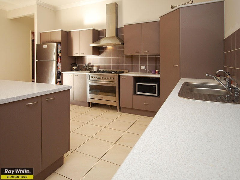North Lakes QLD 4509
