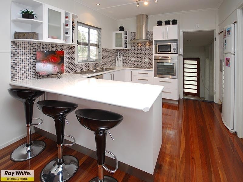 43 Mclennan Street, Woody Point QLD 4019