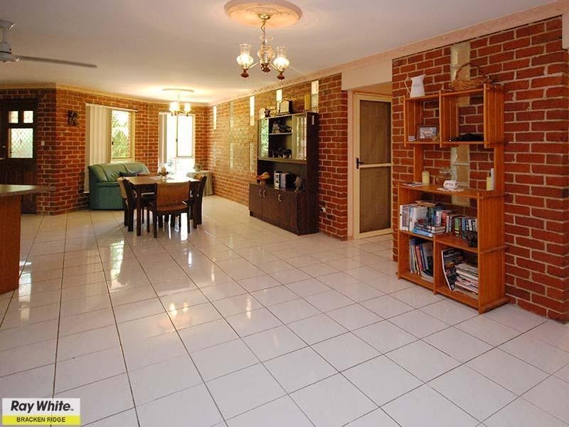 8 Quinlan Street, Bracken Ridge QLD 4017