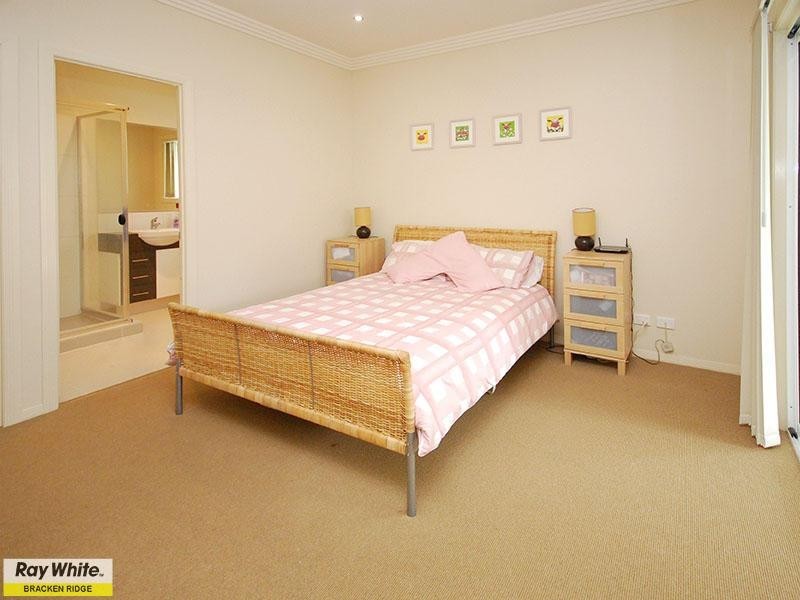North Lakes QLD 4509