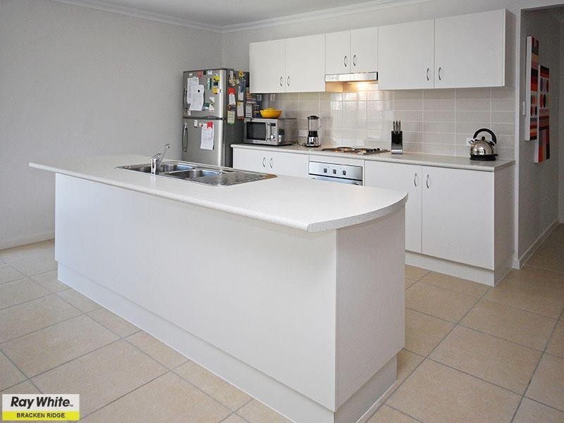 5 Yore Place, Bracken Ridge QLD 4017