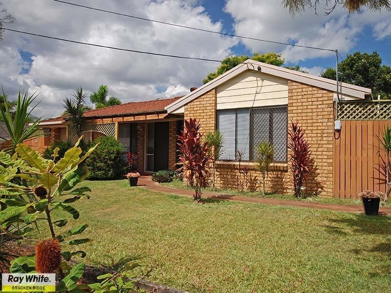 15 Kingfisher Street, Albany Creek QLD 4035