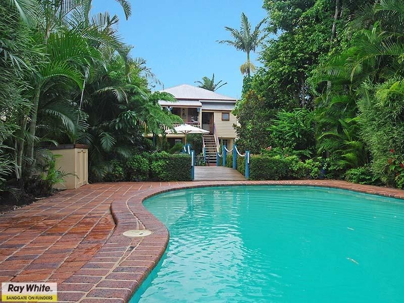 202 Flinders Parade, Sandgate QLD 4017