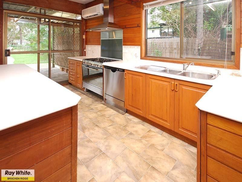 240 Telegraph Road, Bracken Ridge QLD 4017