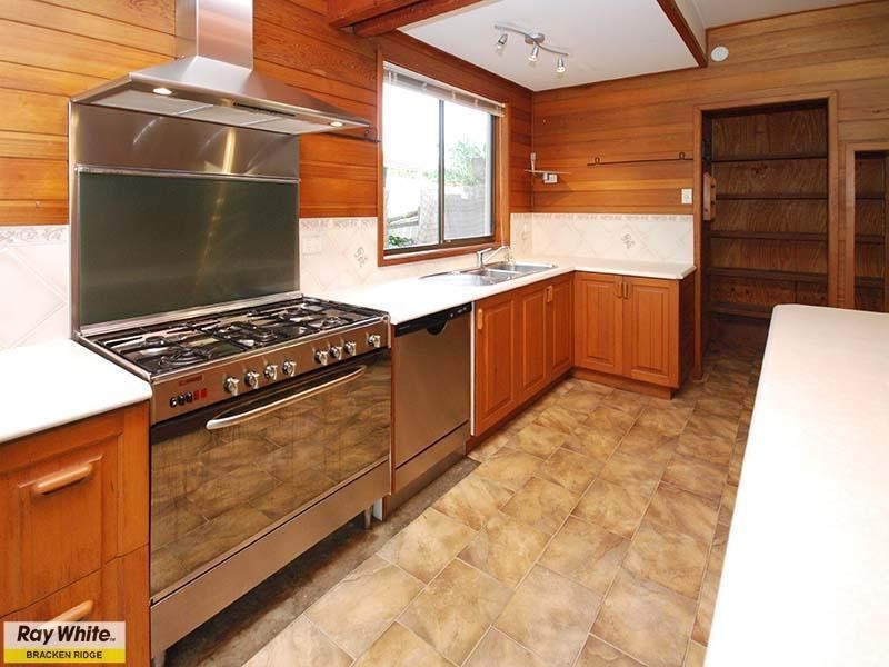 240 Telegraph Road, Bracken Ridge QLD 4017