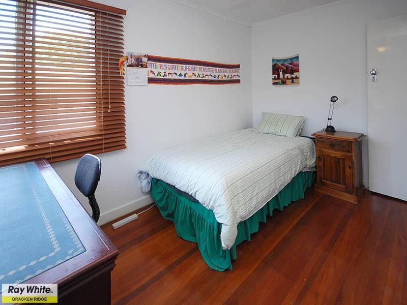 4 Lyonors Street, Bracken Ridge QLD 4017