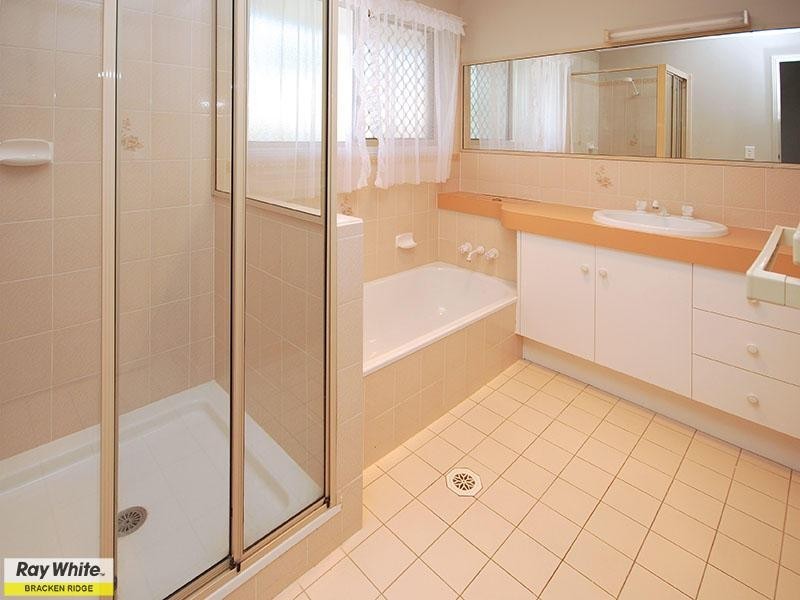 15 Mustang Street, Bracken Ridge QLD 4017