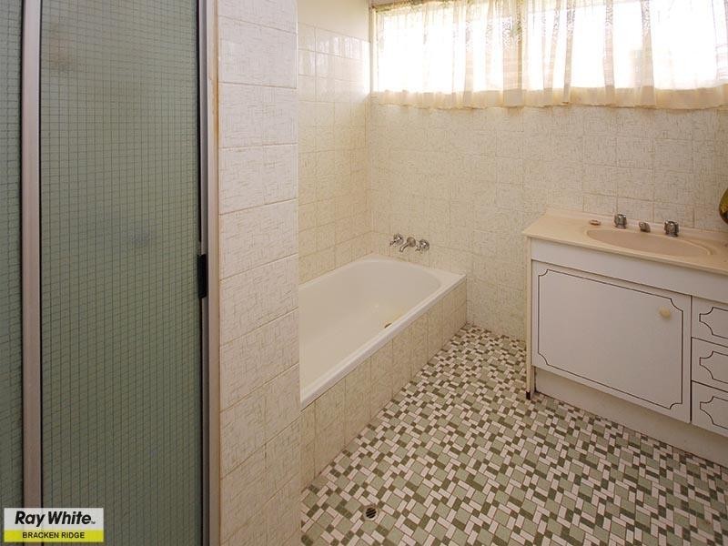 3 Patmar Street, Strathpine QLD 4500