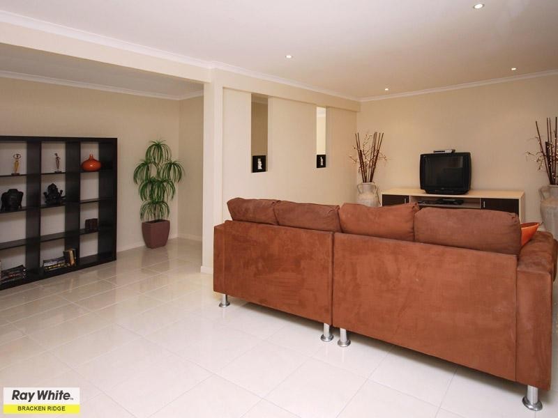 2 Weenah Street, Bracken Ridge QLD 4017