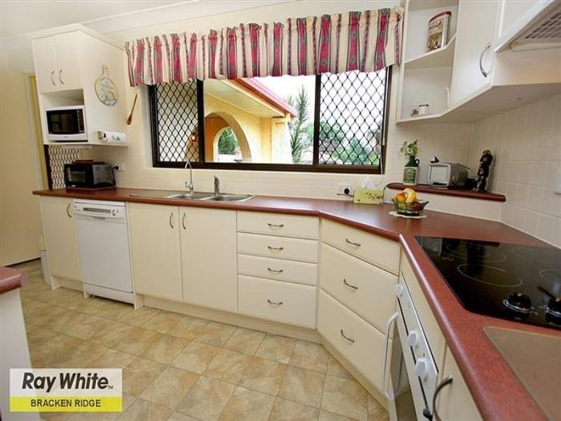 27 Bungowla Street, Bracken Ridge QLD 4017