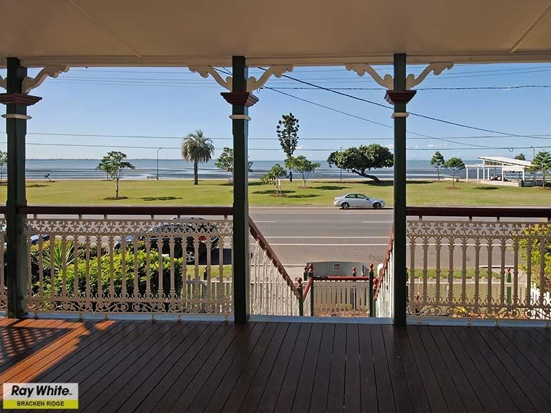 106 Flinders Parade, Sandgate QLD 4017