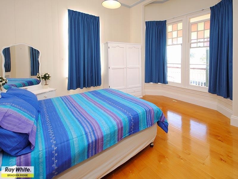 106 Flinders Parade, Sandgate QLD 4017