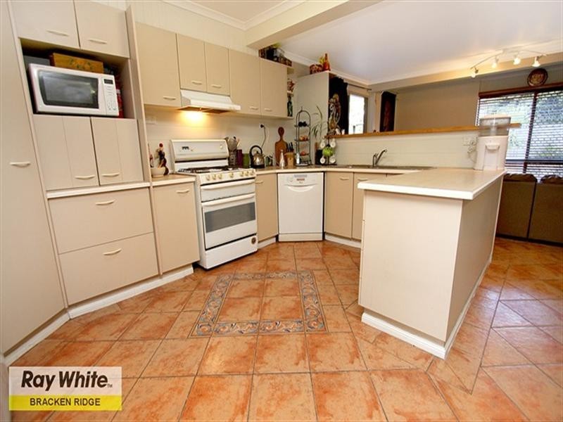 54 Rinnicrew Street, Bracken Ridge QLD 4017