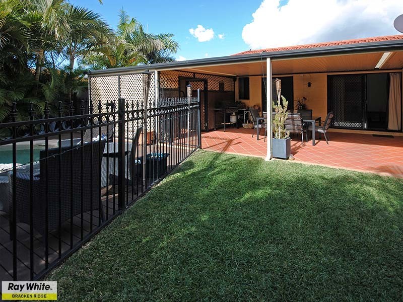 5 Fieldstone Close, Bracken Ridge QLD 4017
