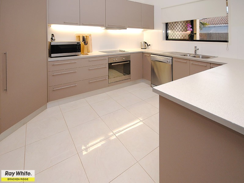 2 Mustang Street, Bracken Ridge QLD 4017