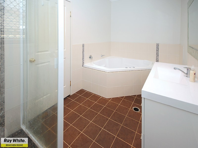 2 Mustang Street, Bracken Ridge QLD 4017