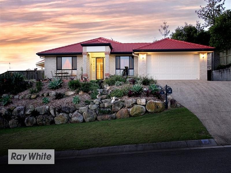 9 Wallers Court, Petrie QLD 4502