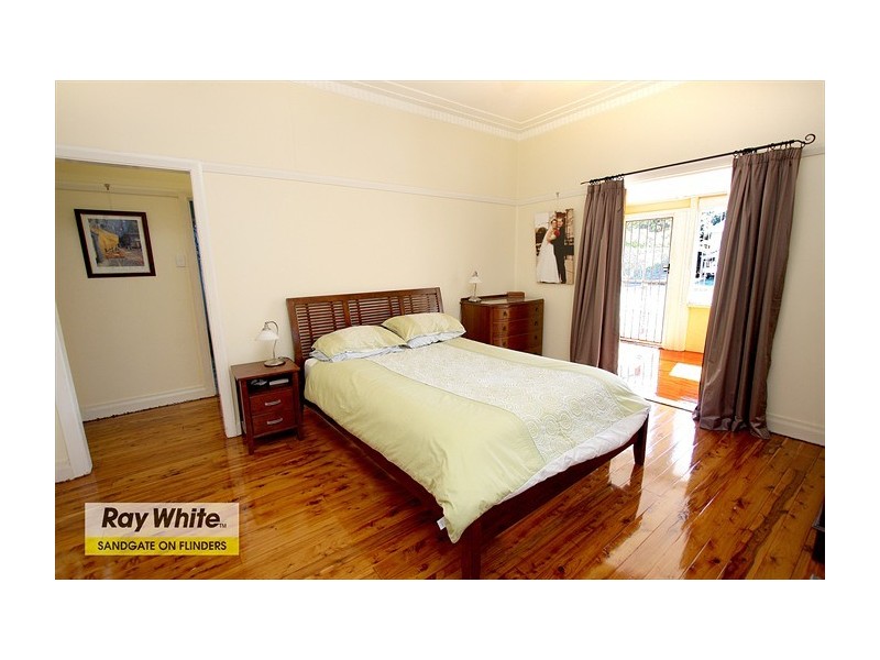 187 Rainbow Street, Sandgate QLD 4017