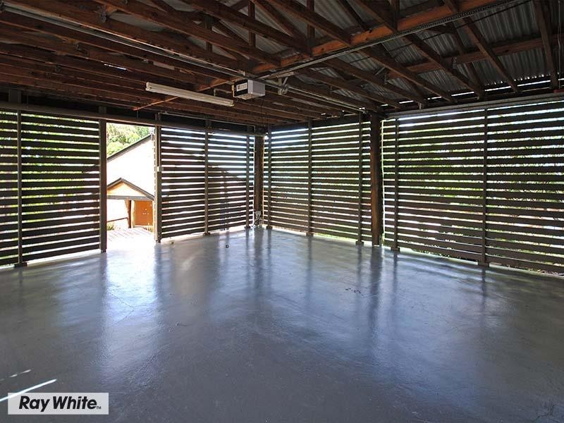 31 Constantia Drive, Petrie QLD 4502