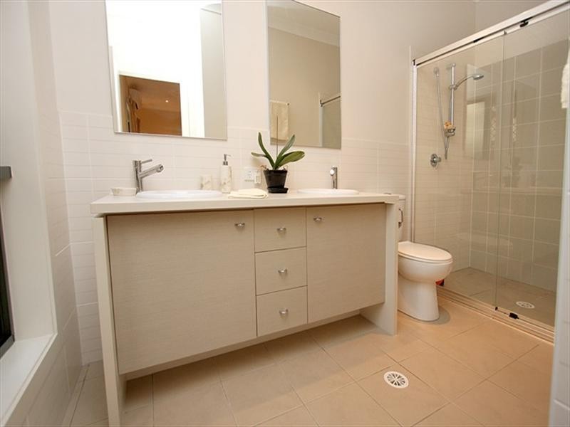 8 Twickenham Place, Bald Hills QLD 4036