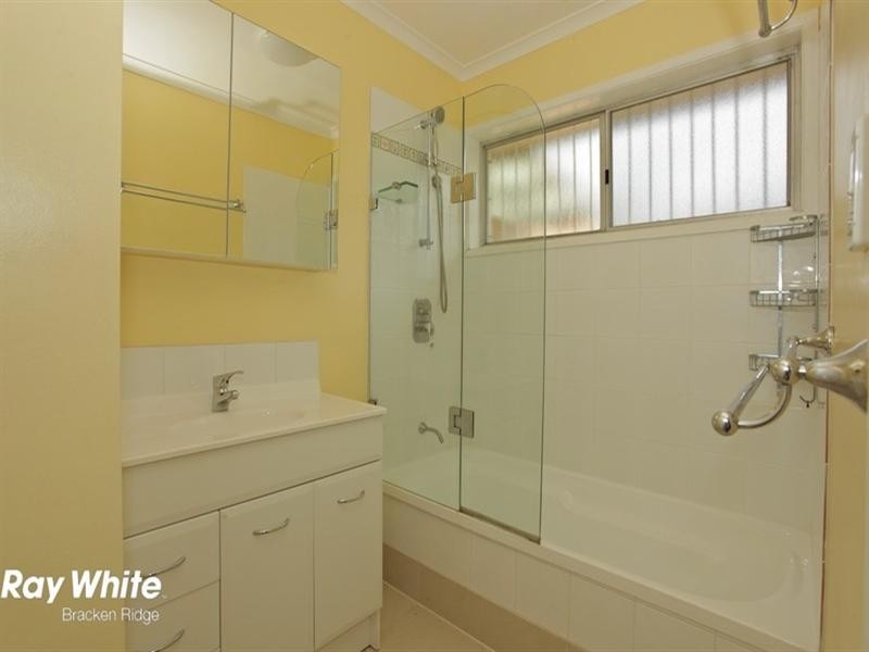 8 Cramb Street, Bracken Ridge QLD 4017