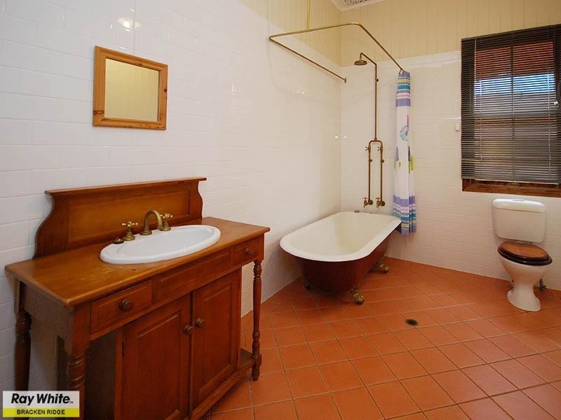 28 Cotton Street, Shorncliffe QLD 4017