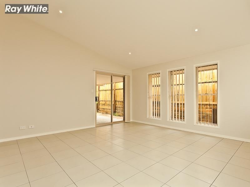 54 TARRAGON Parade, Griffin QLD 4503