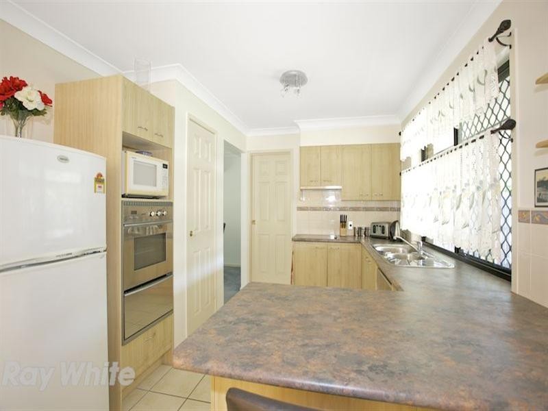 9 Woodland Close, Bracken Ridge QLD 4017