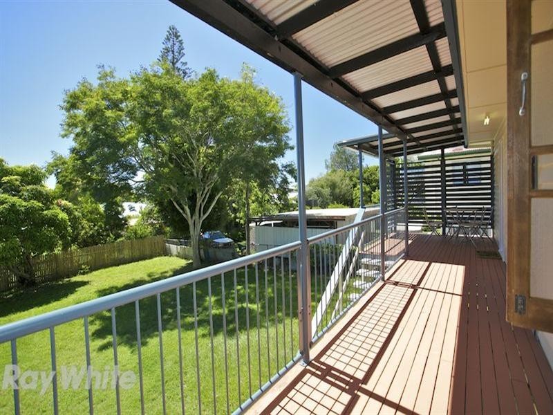 11 Range Avenue, Brighton QLD 4017