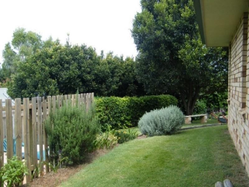 9 Butterfly Drive, Kallangur QLD 4503