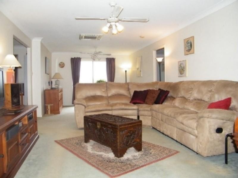 9 Butterfly Drive, Kallangur QLD 4503