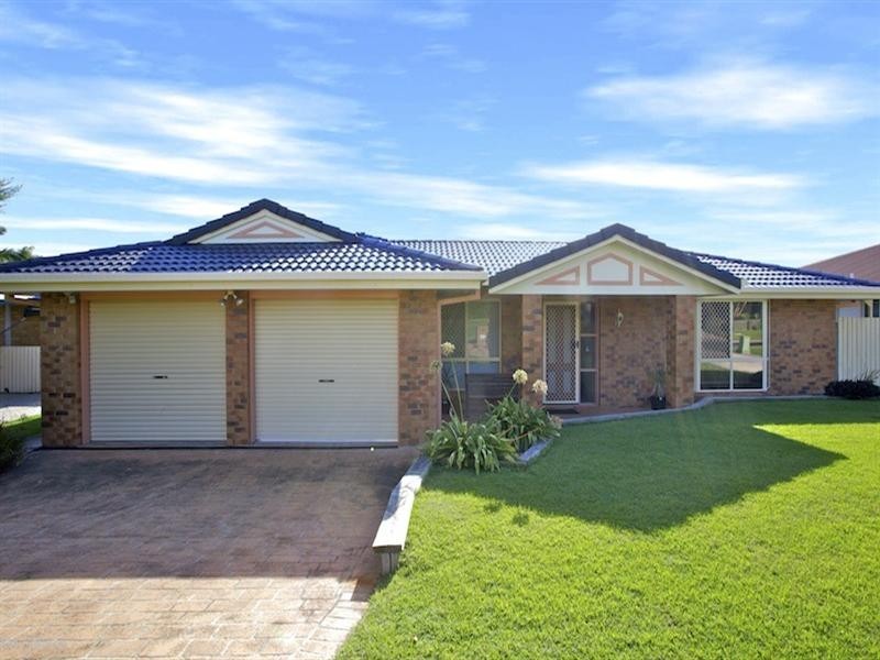 12 Tralee Street, Bracken Ridge QLD 4017