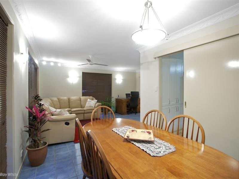 14 Crestlea Street, Bracken Ridge QLD 4017