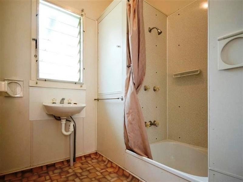 347 Rode Road, Wavell Heights QLD 4012